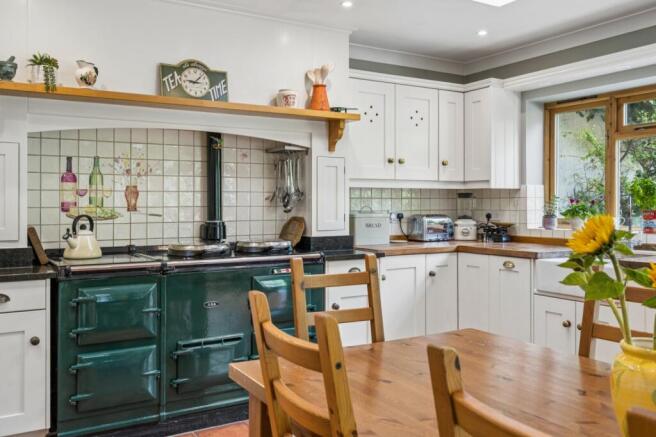 Kitchen/Breakfast