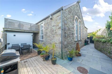 Mitchell, Newquay, TR8