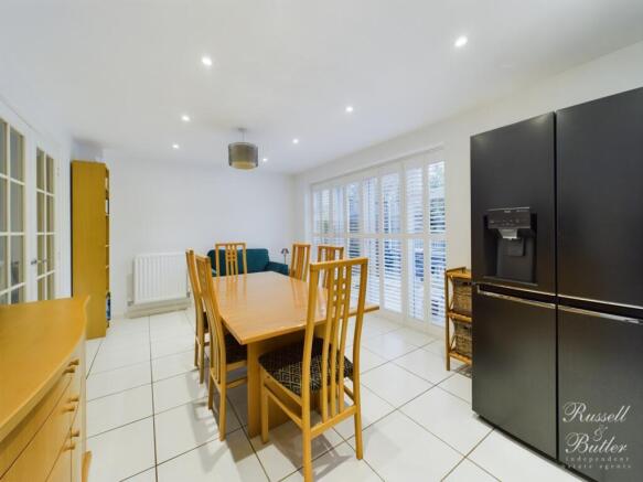 Kitchen Dining Family Room 