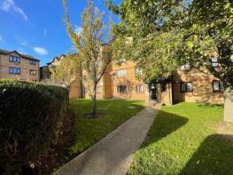 22, 12 Sunbury Court, Myers Lane, London SE14 5RZ