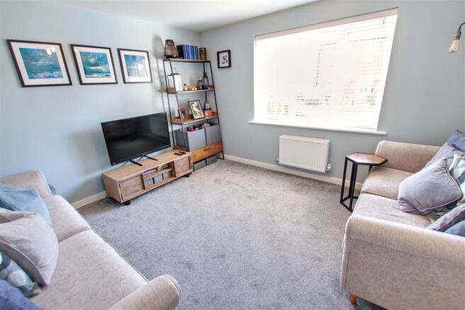 Living Room.jpg