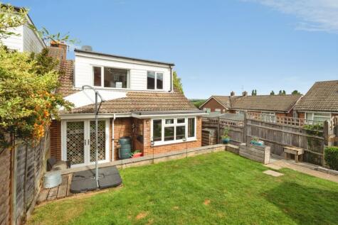 Beechwood Close, Burwash, Etchingham, East Sussex, TN19