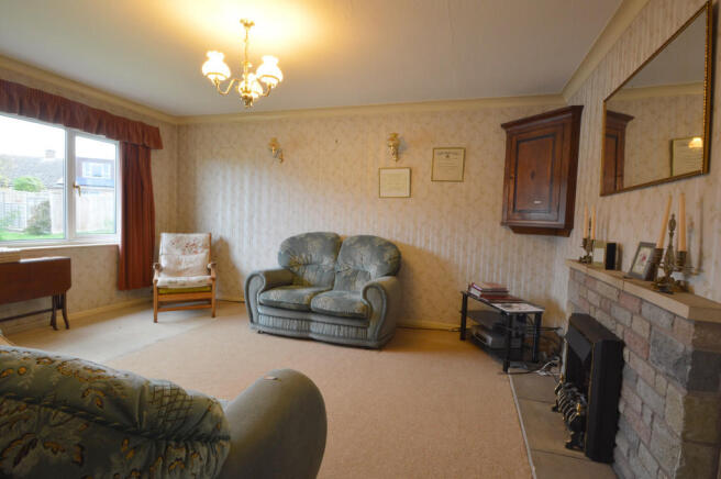 SITTING  ROOM