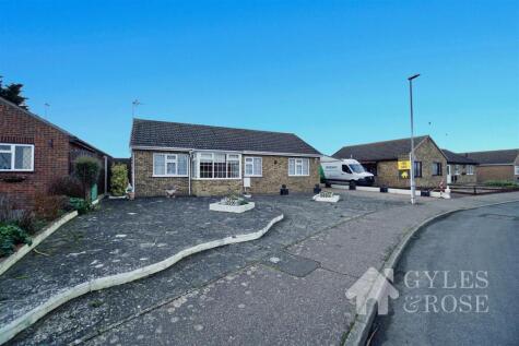 Hawkendon Road, CO16