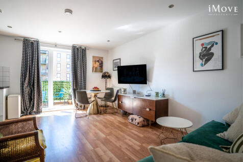 Lambourne House, Apple Yard, London, SE20