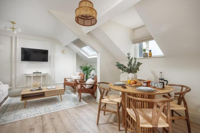 emma_place_top_floor