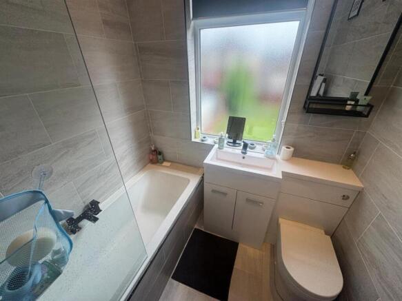 2 bed Semi-Detached for sale Image 7
