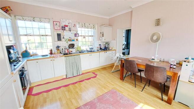 Living Room/Kitchen