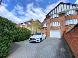 193, Mutton Lane, Potters Bar EN6 2AN