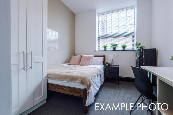 Flat N, Hosiery, Example 6