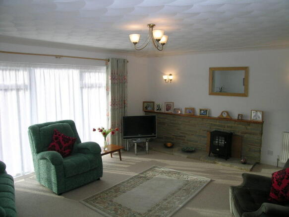 SITTING ROOM