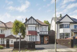 8, Elliot Road, Hendon, London NW4 3DL