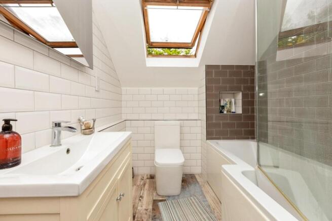 Master En-suite