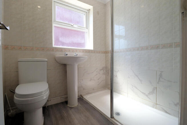 2 bed Bungalow for sale Image 8