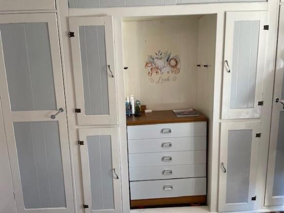 Bedroom 1 (Front)