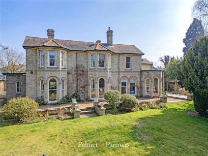 School Lane, Mistley, Manningtree, Essex, CO11