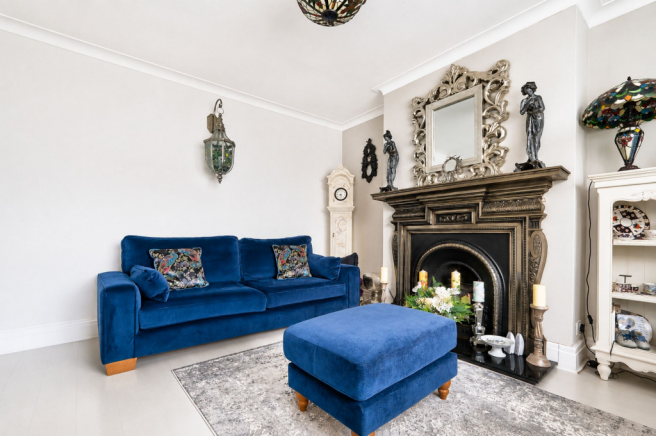 3 bed Semi-Detached for sale Image 7
