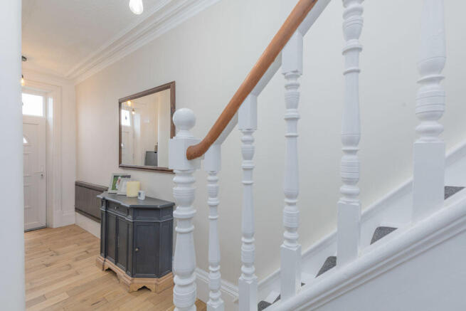 4 bed Terraced for sale Image 5