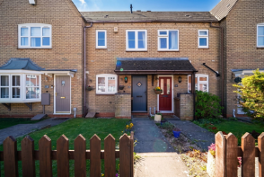 34, Calcutt Way, Dickens Heath, Solihull B90 1RS