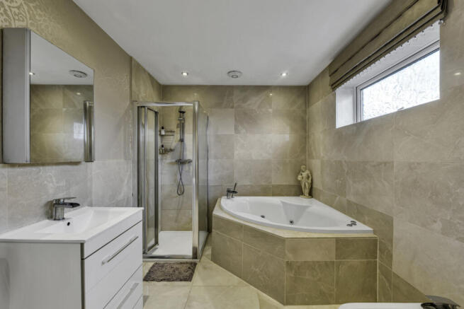 Winchester Avenue, Chorley, PR7 photo 4