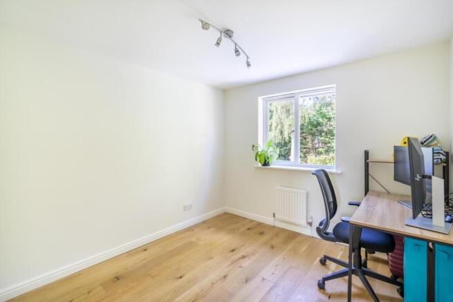 4 bed Detached to rent Image 12