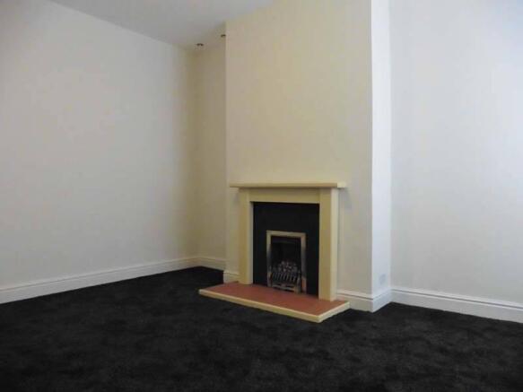 2nd Lounge/Dining Rm