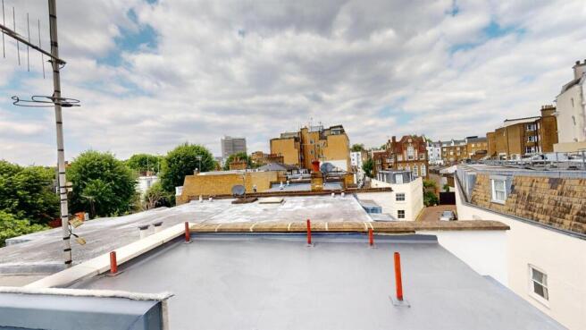 1CSroof.jpg