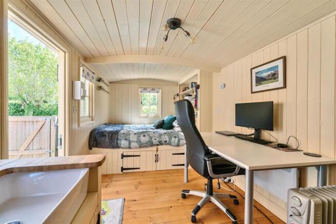 Shepherds Hut