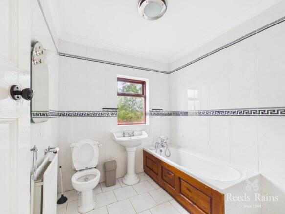 3 bed Bungalow for sale Image 12