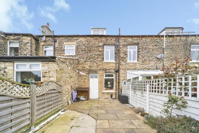 2 bed Terraced for sale Image 8