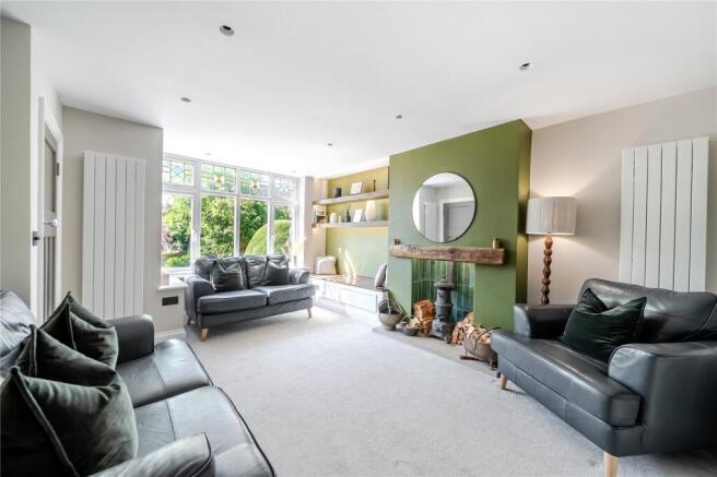 4 bed Semi-Detached for sale Image 6