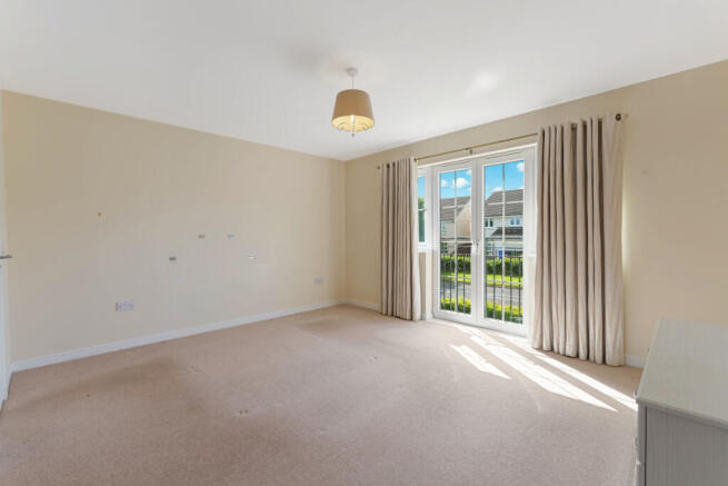 12 Millcraig Mews, Winchburgh, EH52 6WG photo 4