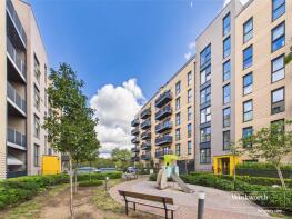Flat 4, 32 Halley House, Westmoreland Road, London NW9 9DR