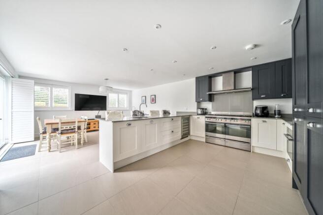 Kitchen / Sitting / Family Room