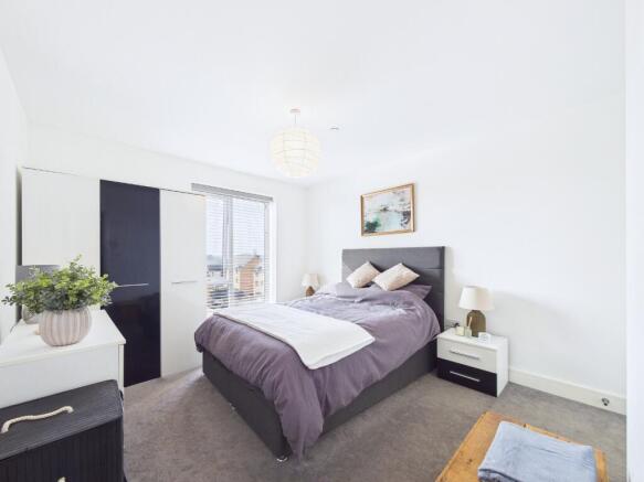 Windstar Drive, South Ockendon, Essex, RM15 photo 2