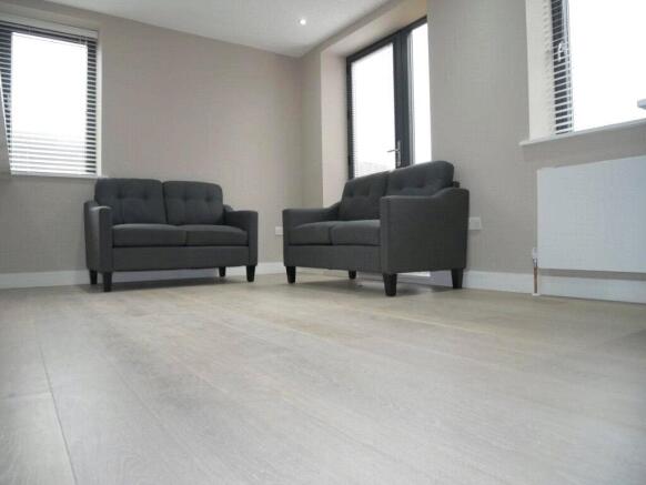 Show Apartment Image