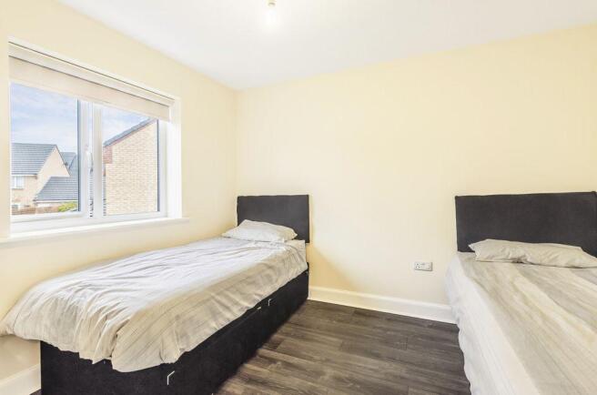 Bedroom 2 (Double)
