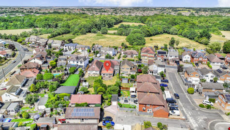 Daws Heath Road, Benfleet, SS7