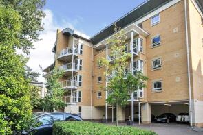 25, 2 Maxim Apartments, Wheeler Place, Bromley BR2 9EZ