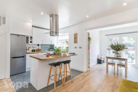 Arlington Close, Sidcup, DA15