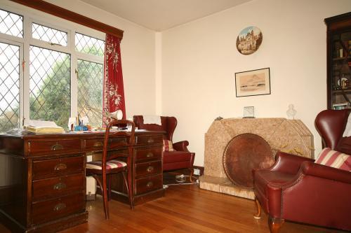 Photo 4