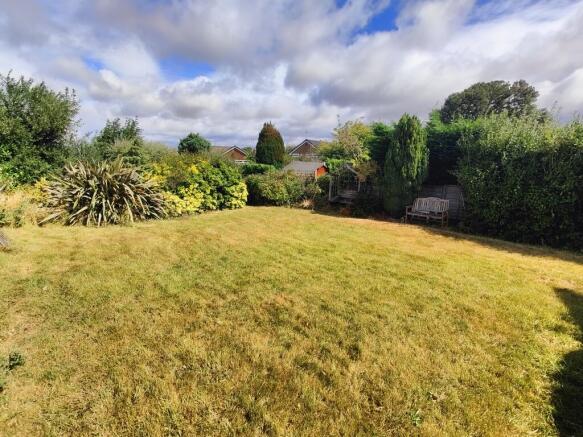3 bed Detached for sale Image 2