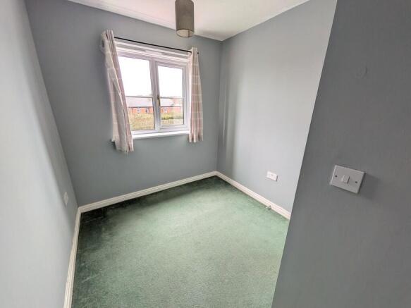 3 bed Apartment for sale Image 8