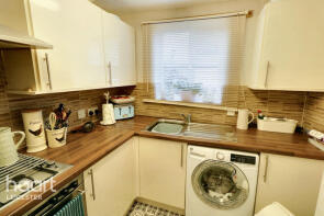14, Pretoria Close, Leicester LE4 2NP