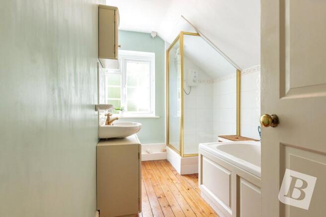 F/F Bathroom