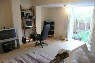 Studio Room