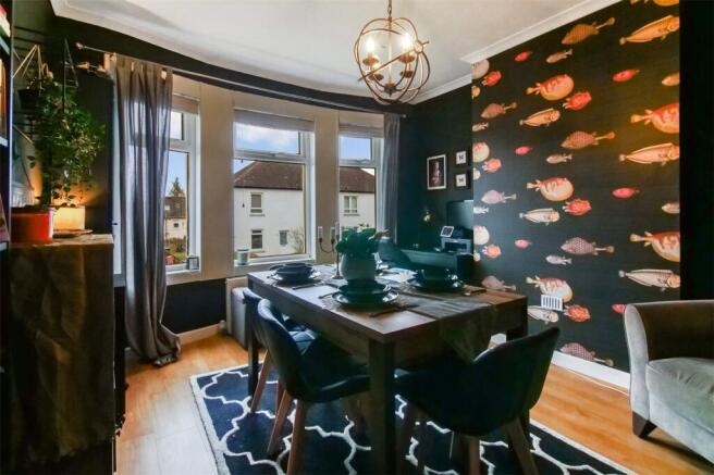 Bedroom 1 / Dining