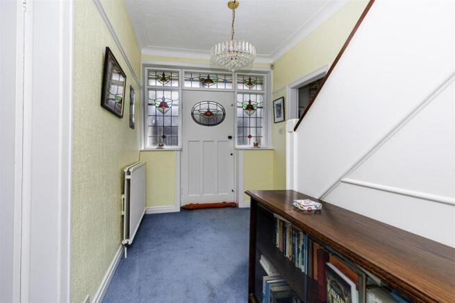 3 bed Detached for sale Image 8
