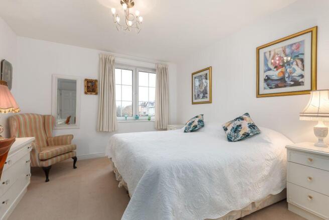 1/5 Margaret Rose Avenue, Edinburgh, EH10 7EG photo 4