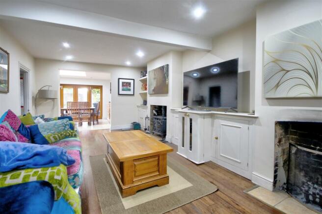Sitting Room 2.jpg